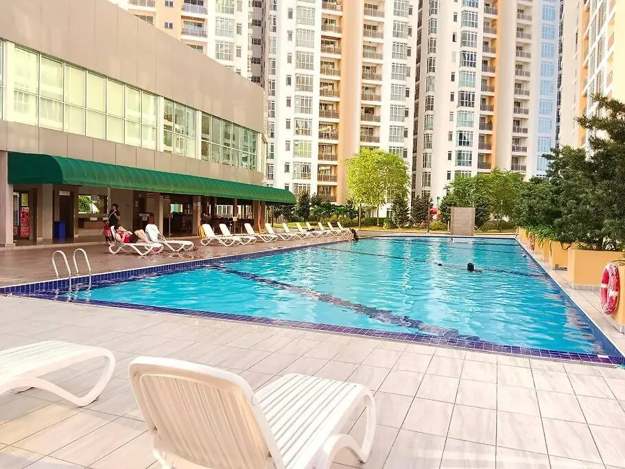 Ksl Daya 3Br 10Pax, Ikea, Austin By Hint Apartment Johor Bahru Malaysia
